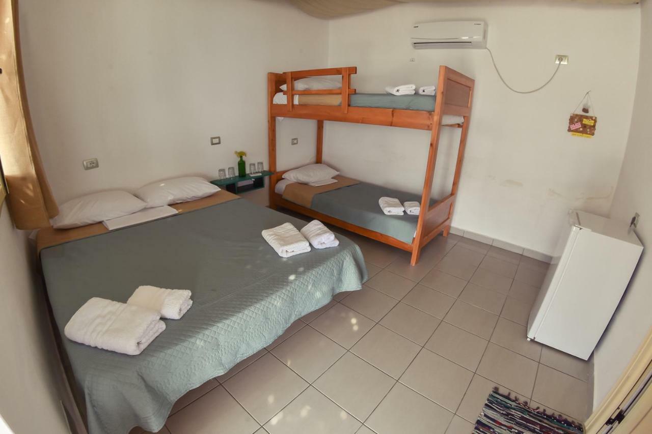 Standard Rooms By Scala Himare Eksteriør bilde